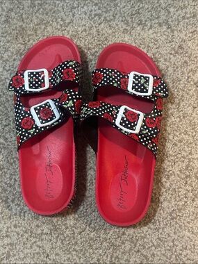 Polka dot rose print sandals